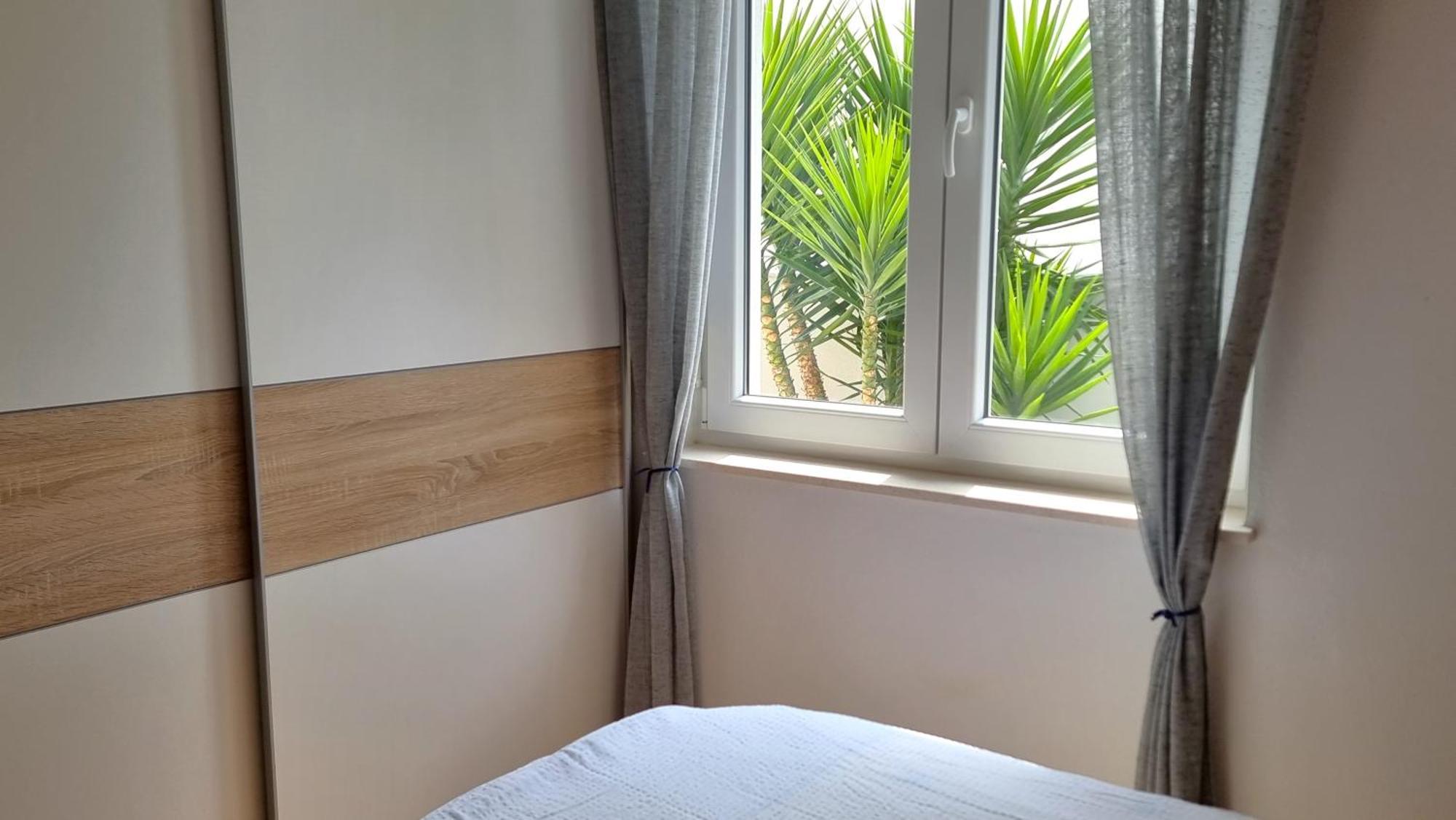 Apartments Le Mare - Pool, Sandstrand, Meerblick, W-Lan, Grill Privlaka  Exterior foto